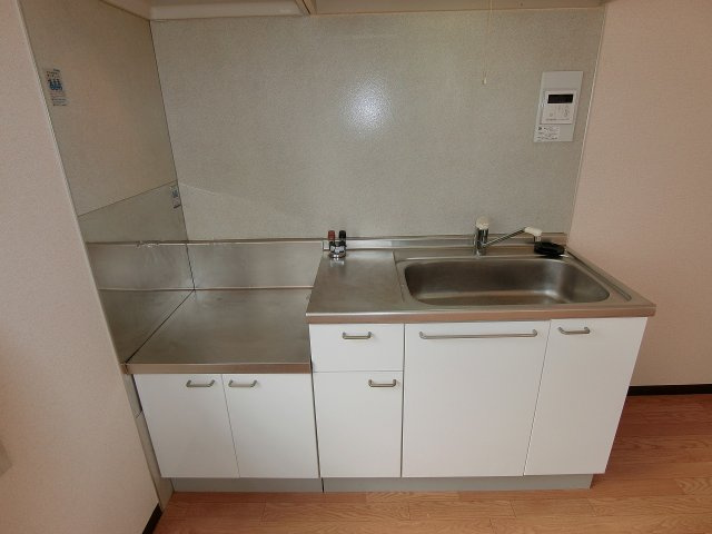 クリアスカイ8のキッチン