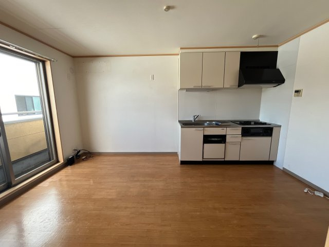 スカイルームⅠの居間・リビング