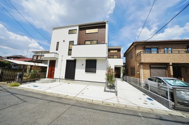 【横浜市瀬谷区宮沢2丁目48-9全２棟新築戸建て】★仲介手数料無料★（南瀬谷小学校・南瀬谷中学校）の外観