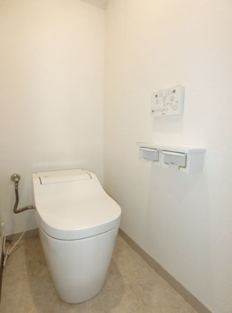 宮ノ前ビル【10,000円キャッシュバック対象物件】のトイレ|シンプルで使いやすいトイレです