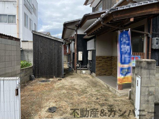 堀江町の中古のおうち　松山市堀江町戸建の玄関|玄関です