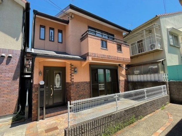 地下鉄『椥辻』駅まで徒歩９分◆リフォーム完了の美宅◆全居室６帖以上の３ＬＤＫ◆山科区椥辻封シ川町の外観|外観