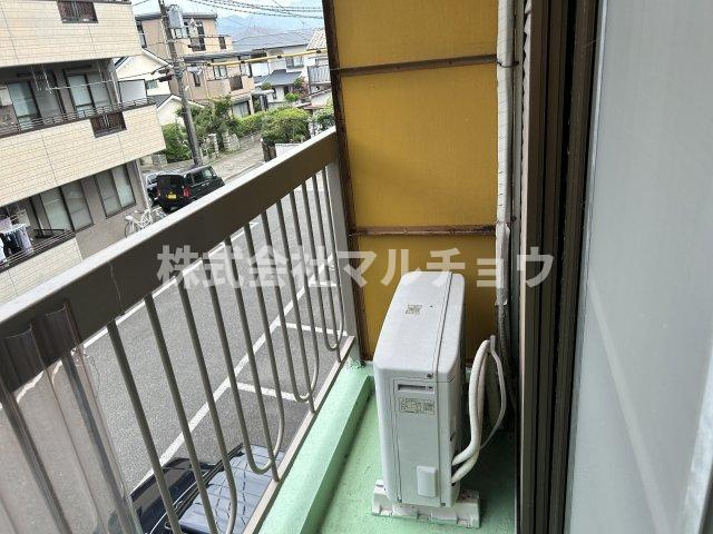 ニューコーポ紀宝のバルコニー|外からの目が気にならないバルコニーで洗濯物が干せます