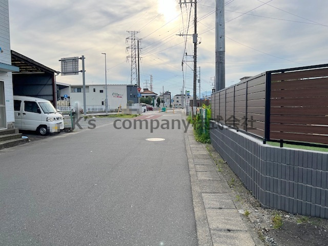 ■高座郡寒川町一之宮一丁目　売地　2区画　の周辺|前面道路の西側の様子です◇