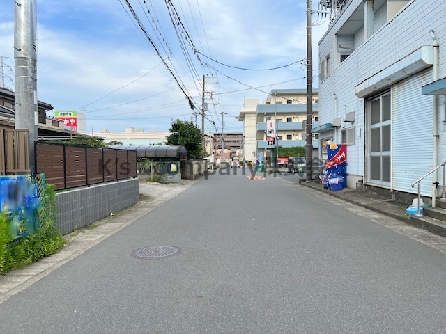 ■高座郡寒川町一之宮一丁目　売地　2区画　の周辺|前面道路の東側の様子です☆
