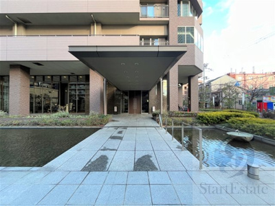 【エントランス】 | ザ・上本町タワー | 落ち着いたエントランスです