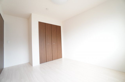 【寝室】 | マルゴ参番館 | ※同物件・同タイプの写真です。