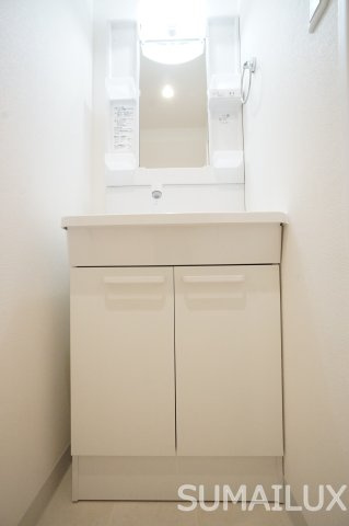 ADC田迎南カーサの独立洗面台