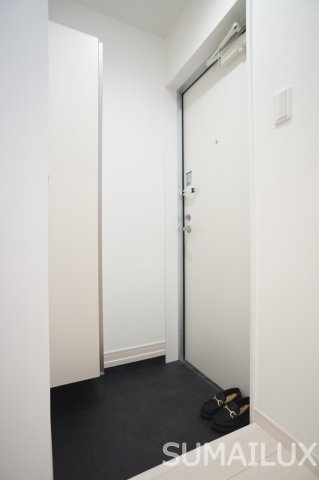 ADC田迎南カーサの玄関