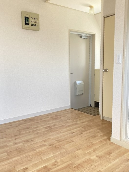 コーポラスシルバーの居間・リビング