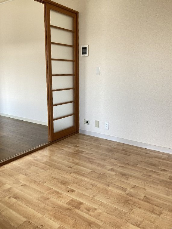 コーポラスシルバーの居間・リビング