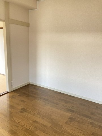 コーポラスシルバーの居間・リビング