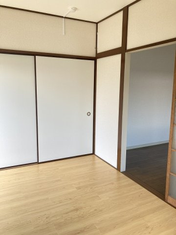 コーポラスシルバーの居間・リビング