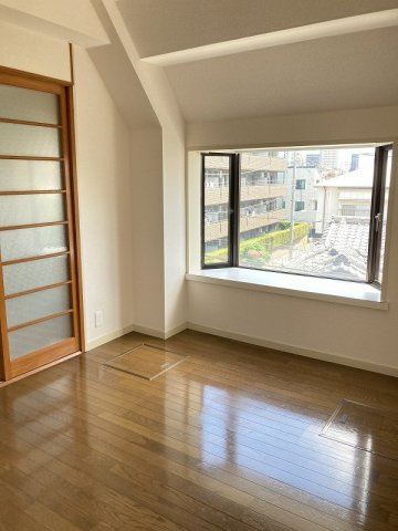 コーポラスシルバーの居間・リビング