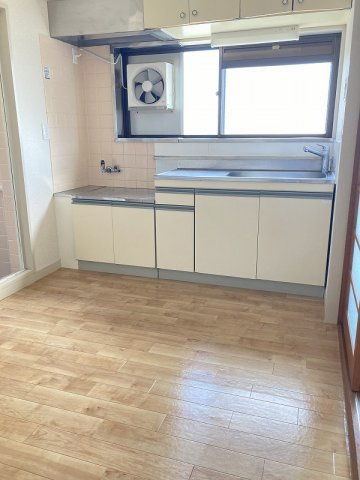 コーポラスシルバーのキッチン