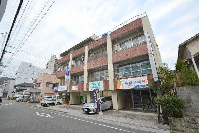 広島市西区庚午中４丁目の賃貸マンションの外観