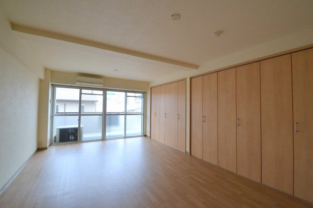 広島市西区庚午中４丁目の賃貸マンションの内装