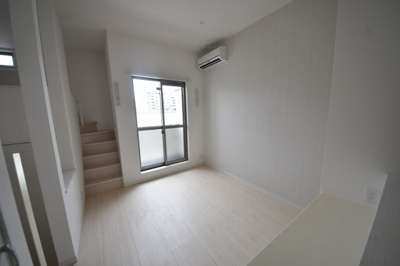 【洋室】 | CB井尻ルヴニール | 別号室の写真になります。現況優先。