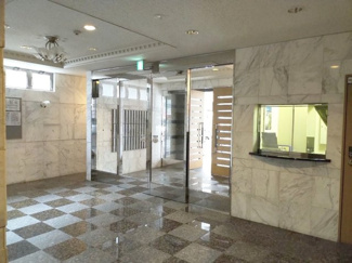 【エントランス】
