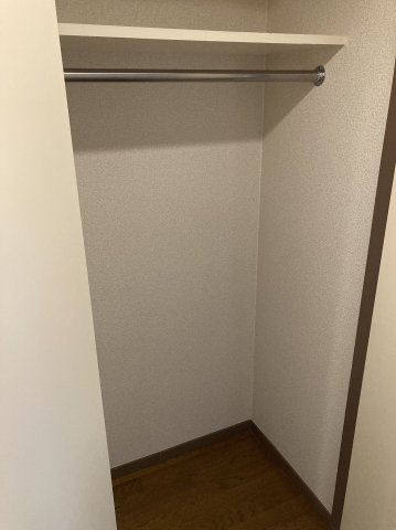 【収納】 | ウイング21高宮 | 別号室の写真になります。現況優先。