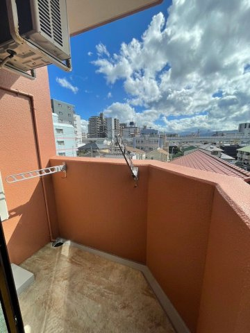 【バルコニー】 | セルブ春日原 | 別号室の写真になります。現況優先。