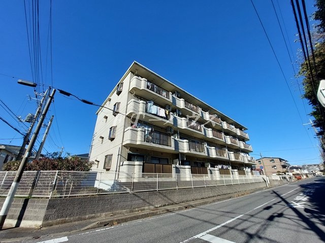 ベイコート幕張本郷の外観
