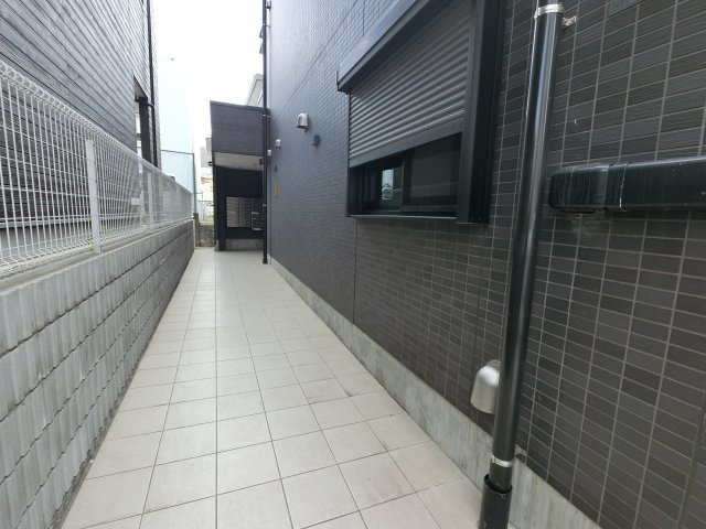 ＮＹ　スクエア　船橋　３０１のエントランス