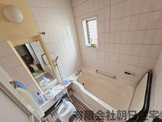 【浴室】 | 鹿島町古浦中古戸建 | コンパクトで使いやすいお風呂です