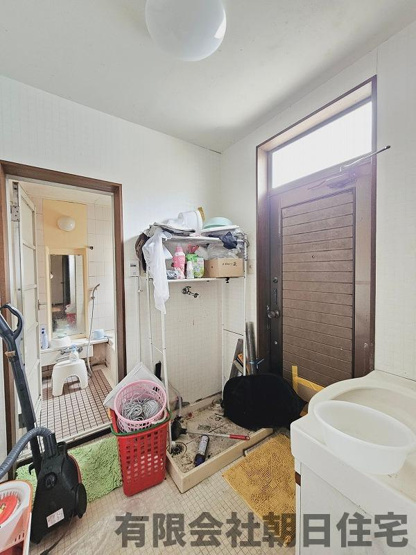 【独立洗面台】 | 鹿島町古浦中古戸建 | 独立洗面化粧台が付いています