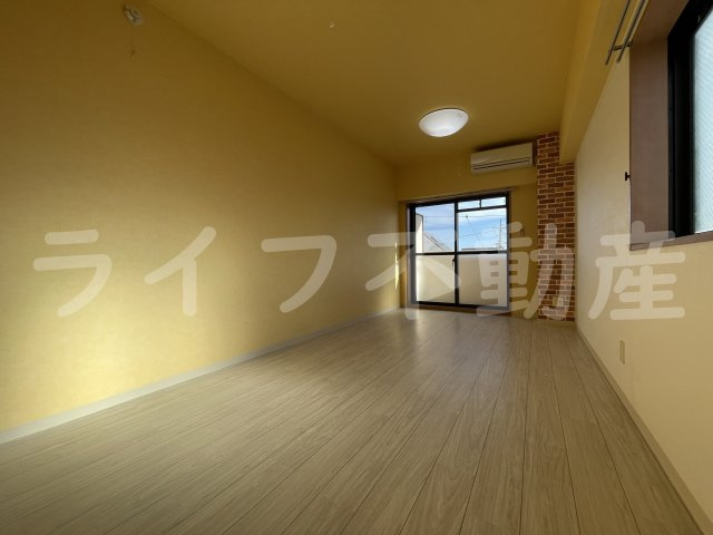 R-flatsの居間・リビング|リビングです