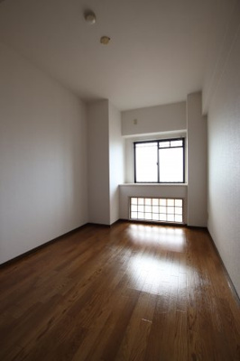 【洋室】 | ルナ・ピエーナ泉北