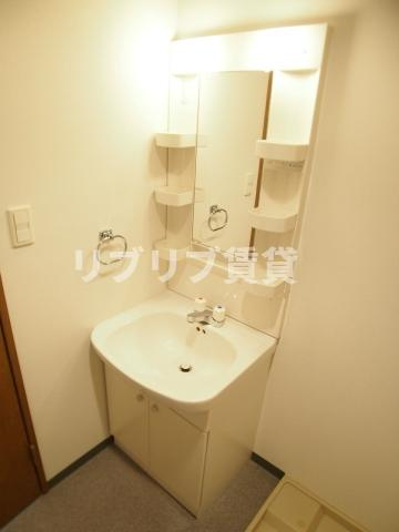 オーキッドレジデンス千葉中央の独立洗面台