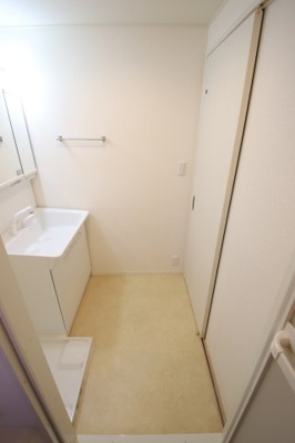 【洗面所】 | サンコート錦