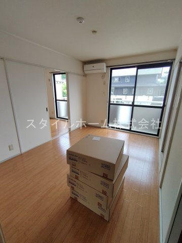 セジュール花田の居間・リビング