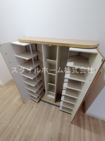 豊橋aビルの玄関