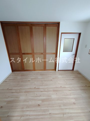 豊橋aビルの居間・リビング