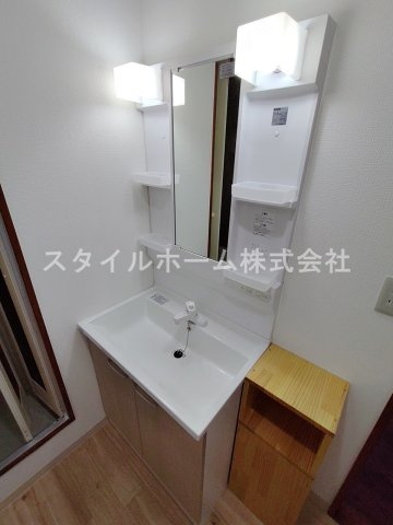 豊橋aビルの洗面所