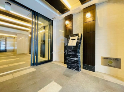 【エントランス】 | プレサンス心斎橋ニスト