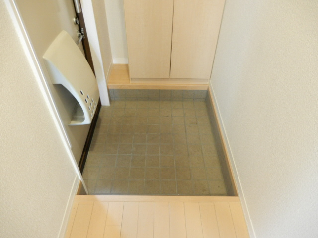 シャーメゾン六百目の玄関