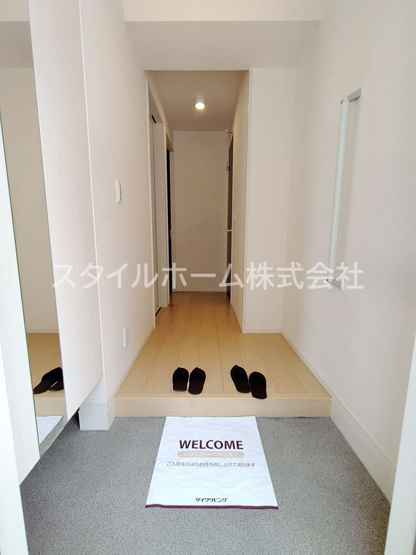 【玄関】 | ヴィダ　フェリィス二番館 | イメージ写真です。