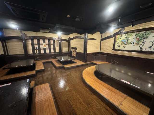 ステージ船橋の内装
