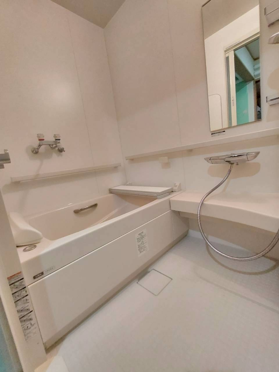南陽台7-26　中古住宅の浴室