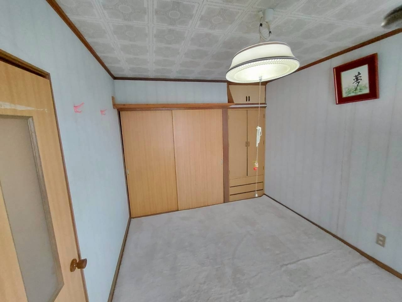 南陽台7-26　中古住宅の洋室