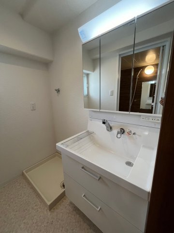 ルモン東梅田の洗面所