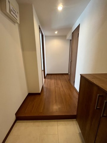 ルモン東梅田の玄関