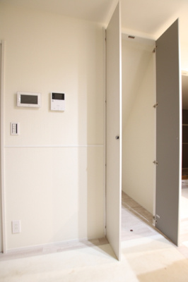 リビング横収納♪