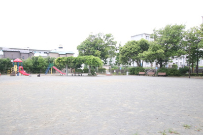 上飯田公園まで160ｍ