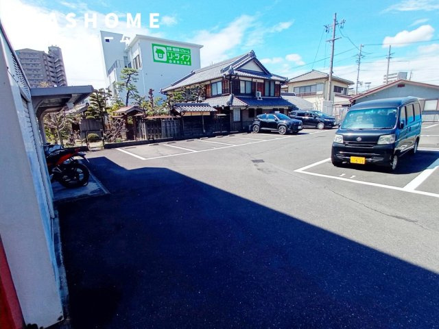 アンプルール フェール 縁Ⅱ　　刈谷市近郊の賃貸はクラスホームの駐車場