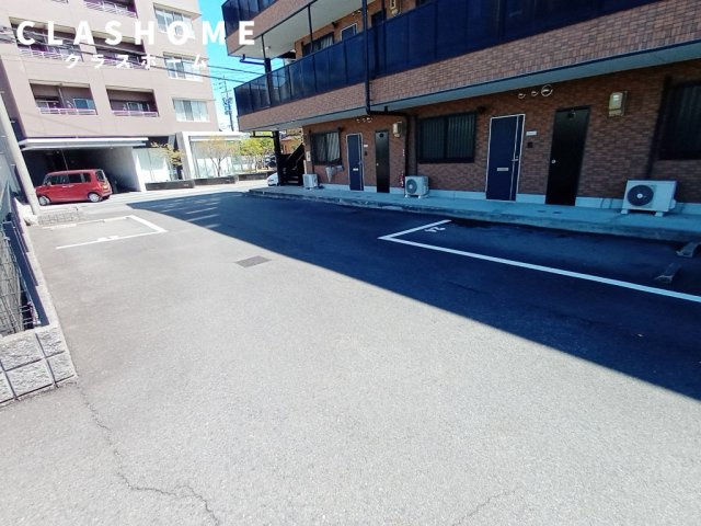 アンプルール フェール 縁Ⅱ　　刈谷市近郊の賃貸はクラスホームの駐車場