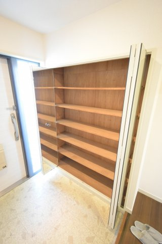 ヴェスタ堀江
